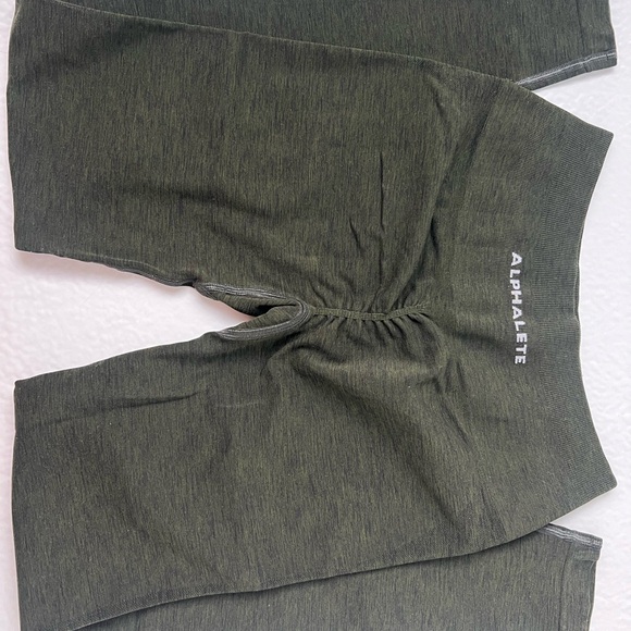 Alphlete Amplify leggings bundle - Picture 12 of 13